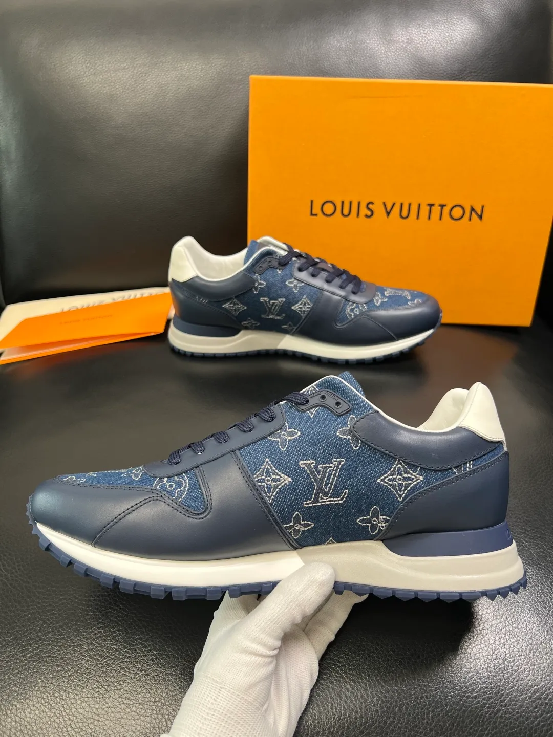 Men's shoes 💰740 Lv high quality top handicrafts Louis Vuitton, counters are equipped with the original factory, the uppers are imported from Italy, high-quality splicing colorful complex crafts, imported cowhide lining is soft and comfortable, soles: original soles specially provided by the original factory, T men's shoes 💰U exclusive movable molded soles are super comfortable, original factory single goods, code number 39-44 (customized 45)